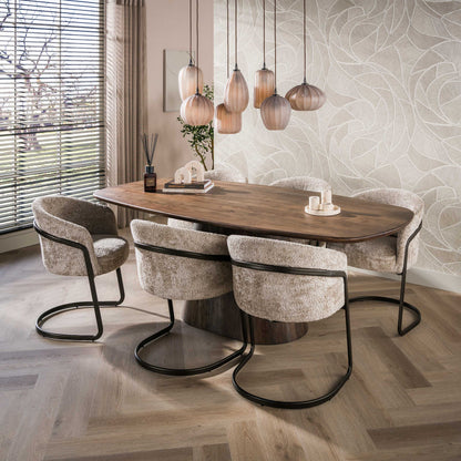 Hängelampe Altura 4+3F von lefurn.de mit modernen weißen Glaslampen und schwarzem Metallgestell, ideal für Esszimmer oder Wohnzimmer