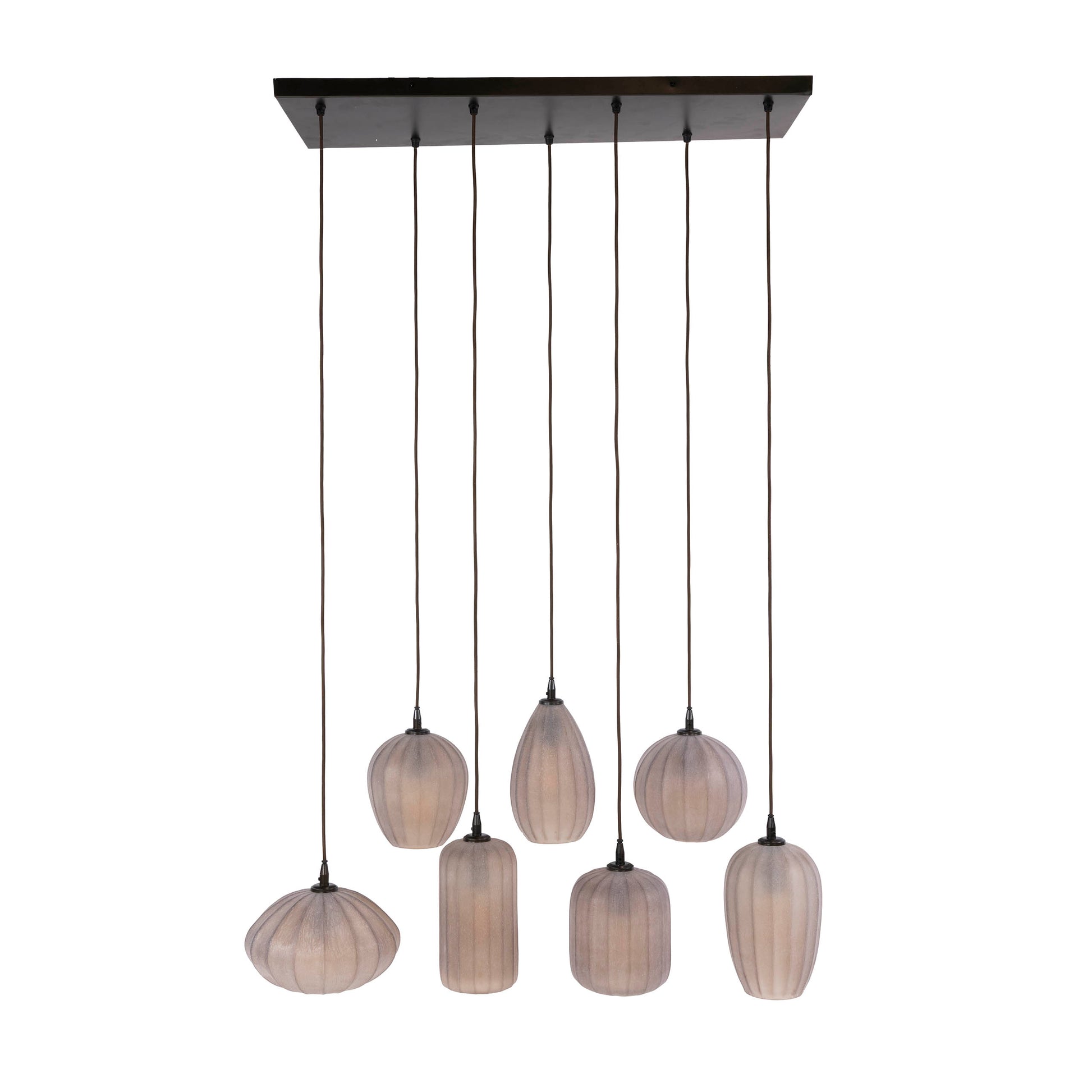 Moderne Hängelampe Altura 4+3F von lefurn.de mit sechs leuchtenden Fassungen und eleganten Design, perfekt für Wohnzimmer oder Essbereich.