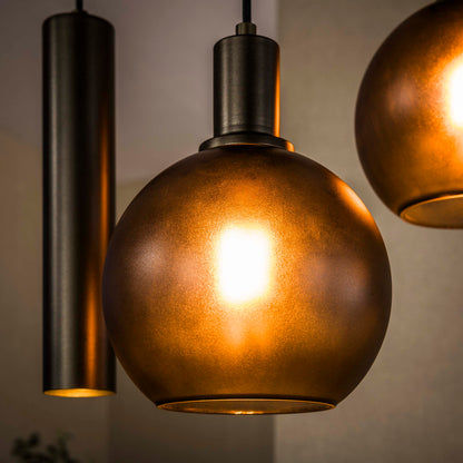 Hängelampe Sfero Tricolore 4+3 von lefurn.de mit bunten Glaslampen, moderne Beleuchtung für Wohnzimmer oder Essbereich