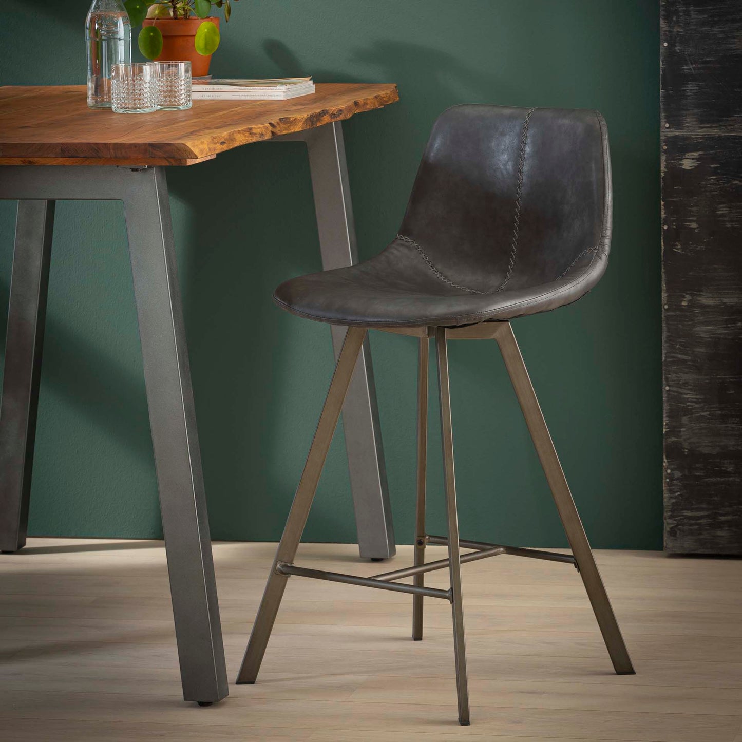 Barstuhl Zig Zag - lefurn.de
