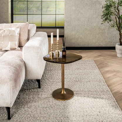 Goldener Beistelltisch Eclipse S von lefurn.de mit modernem Design und kompakter Form, ideal für Wohnzimmer.