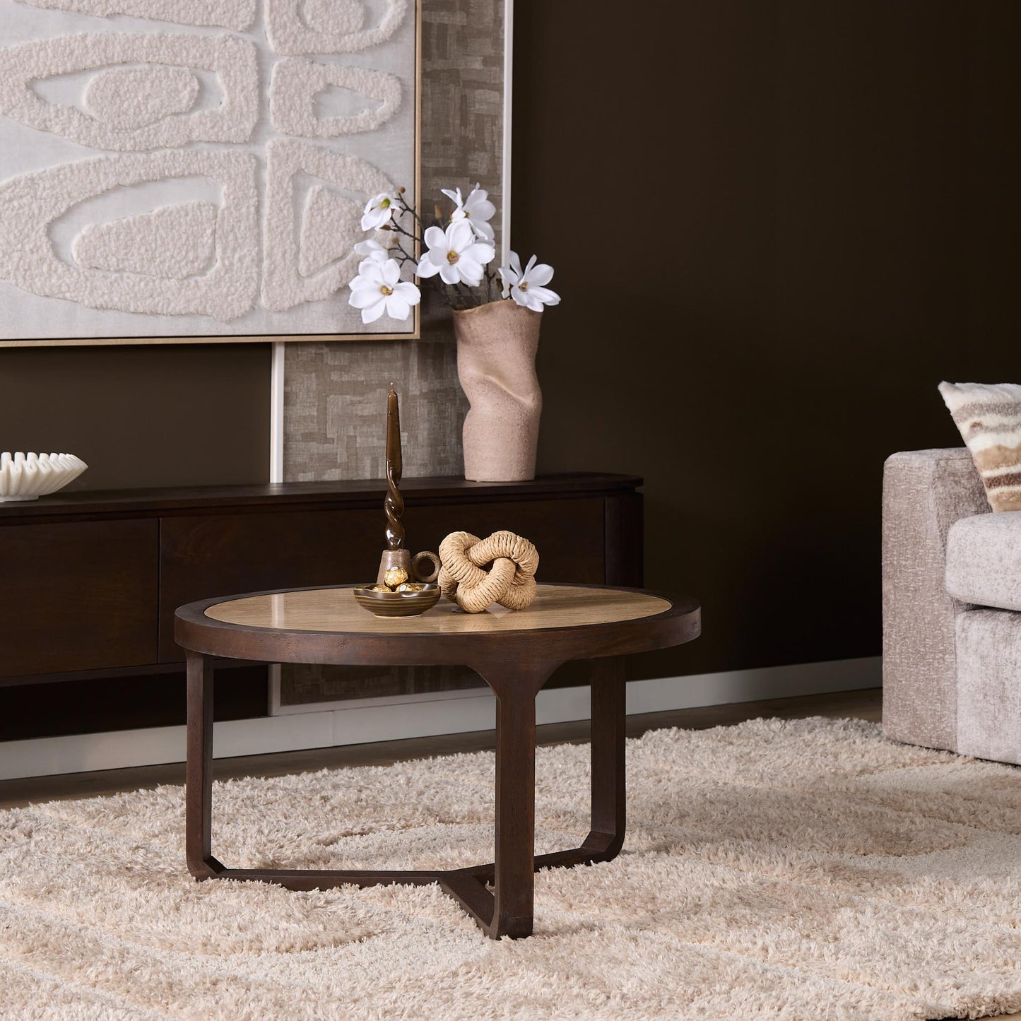 Couchtisch Morris 75 von lefurn.de aus Holz mit modernem Design, rechteckige Form, sichtbare Holzstruktur, ideal für Wohnzimmer.
