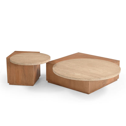 Moderner Couchtisch Numa 60 von lefurn.de aus Holz mit quadratischer Form und stilvollem Design, Blick auf die Oberfläche.
