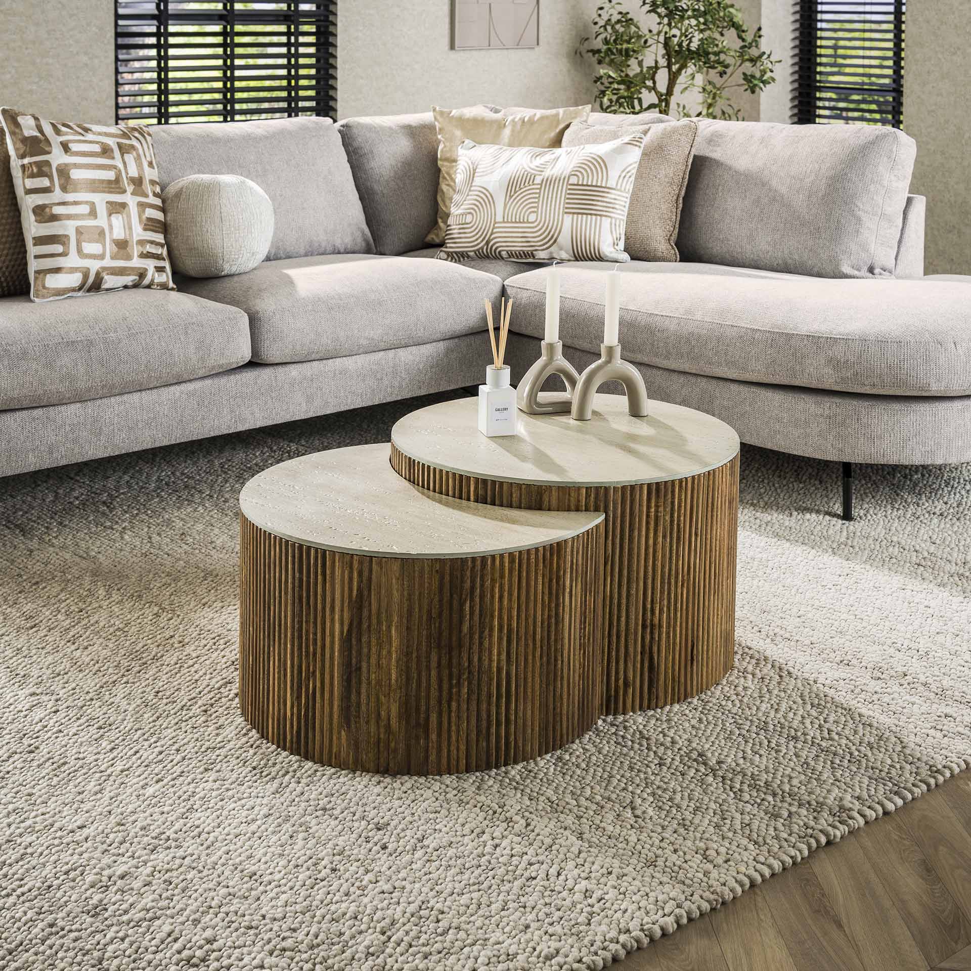 Modell des Couchtisch Sets Nuovo Travertin Sphere von lefurn.de