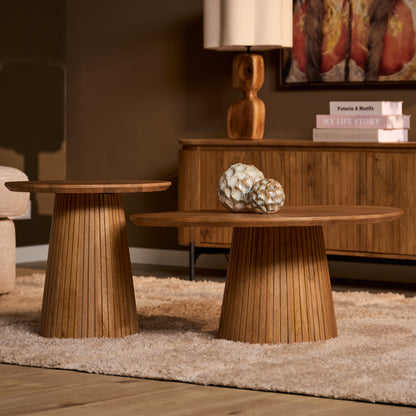 Couchtisch Solana Natur von lefurn.de aus Holz mit natürlicher Oberfläche, rechteckiges Design, ideal für Wohnzimmer.