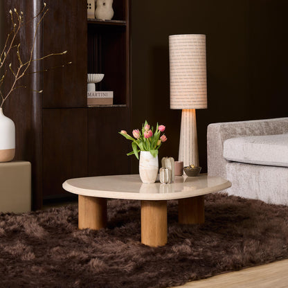 Moderner Couchtisch Nuvé 100 von lefurn.de aus Holz mit klaren Linien in hellem Finish.