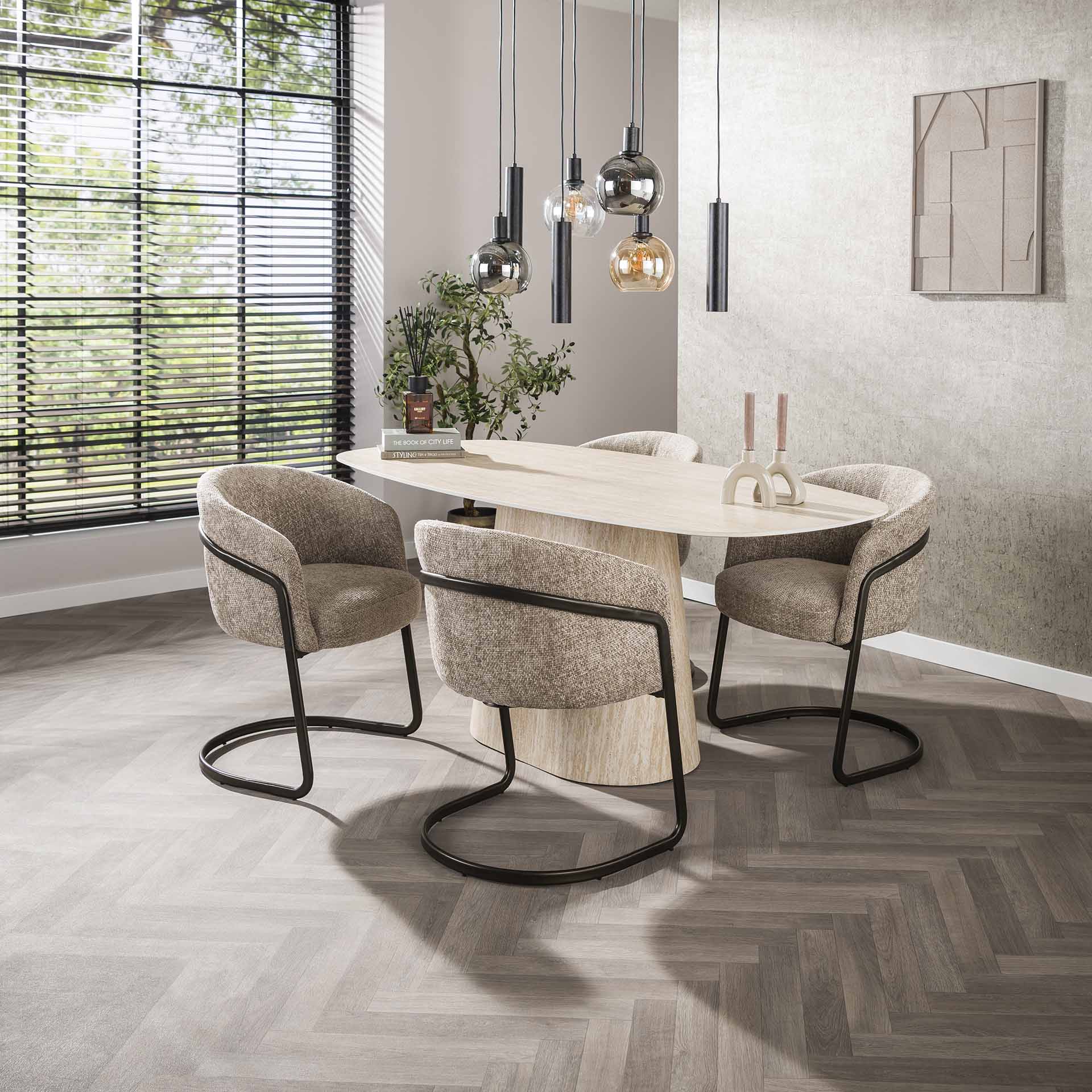 Großer Esstisch Centro 180 von lefurn.de