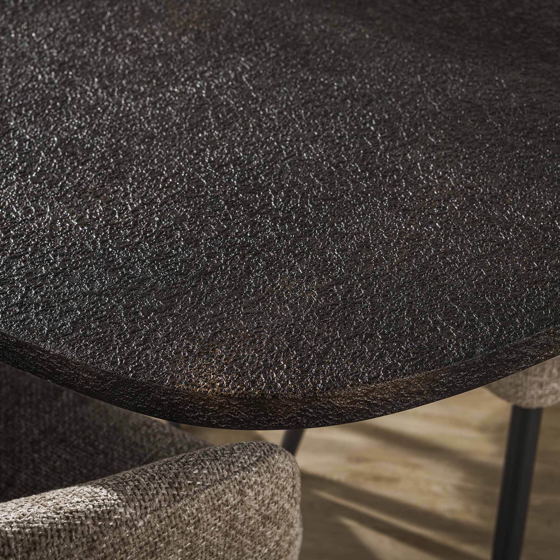 Moderner Esstisch Metallic 180 von lefurn.de