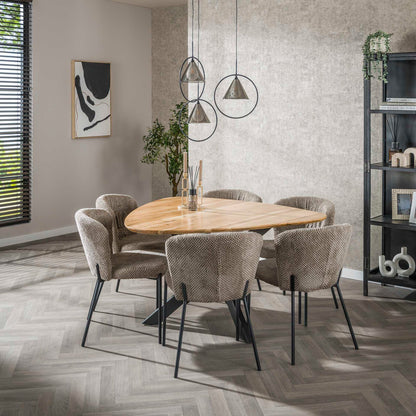 Moderner Esstisch Triangle von lefurn.de mit Holzoberfläche und stabilem Rahmen, ideal für Esszimmer und moderne Einrichtung