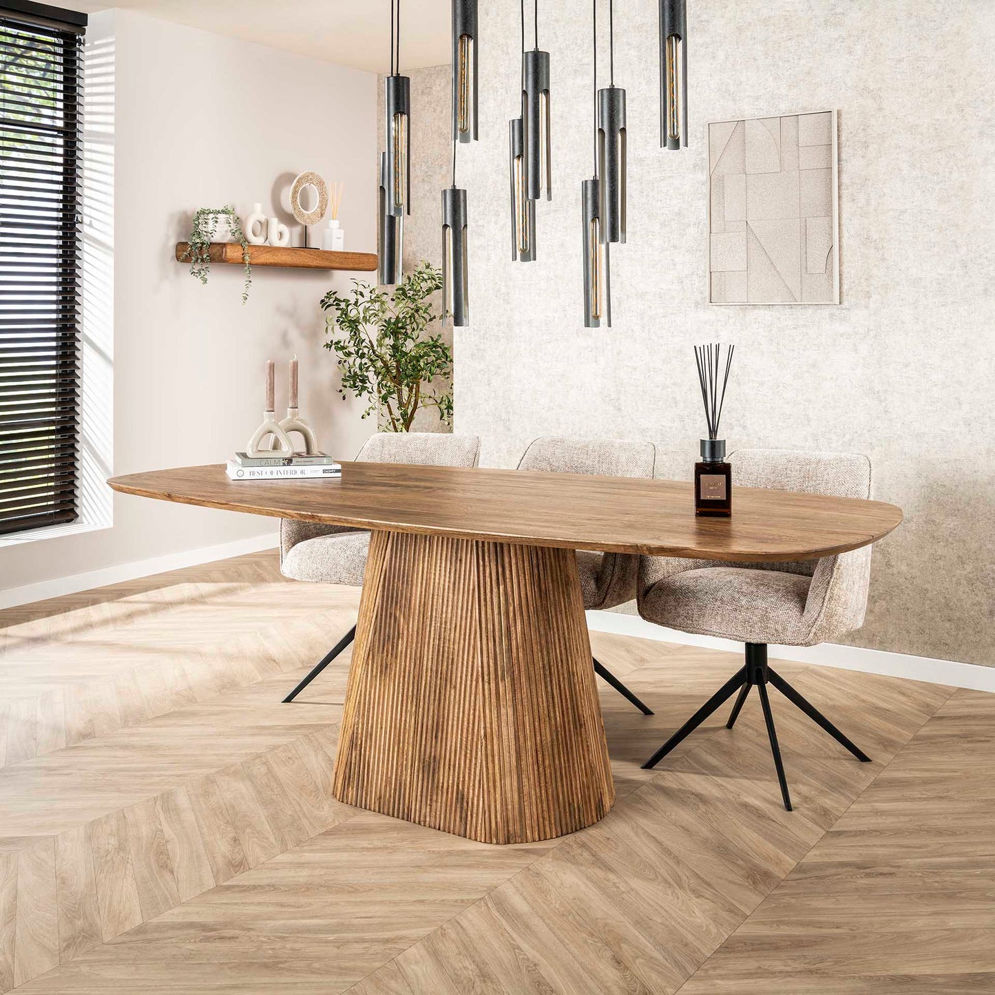 Großer Esstisch Wave Säule von lefurn.de 