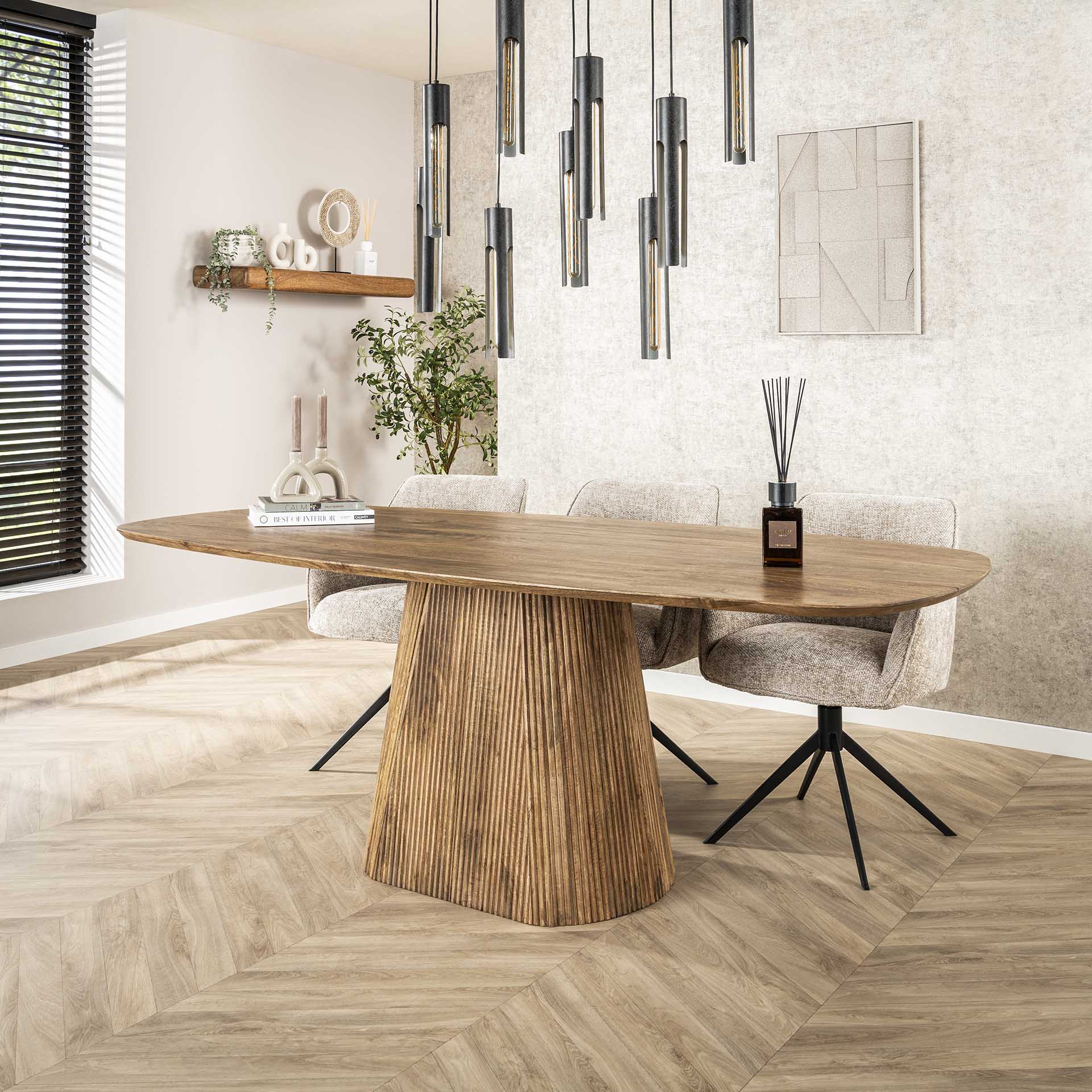 Großer Esstisch Wave Säule von lefurn.de 