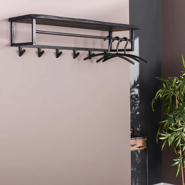 Moderner Gaderobe Yucon 6H von lefurn.de mit Wandhaken und Stauraum für Mäntel und Accessoires.