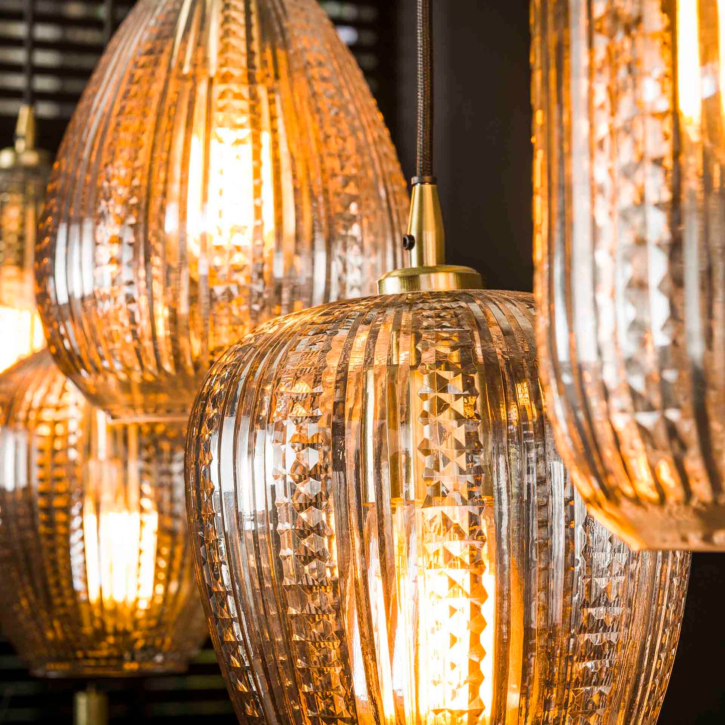 Hängelampe Diamond Grain - lefurn.de
