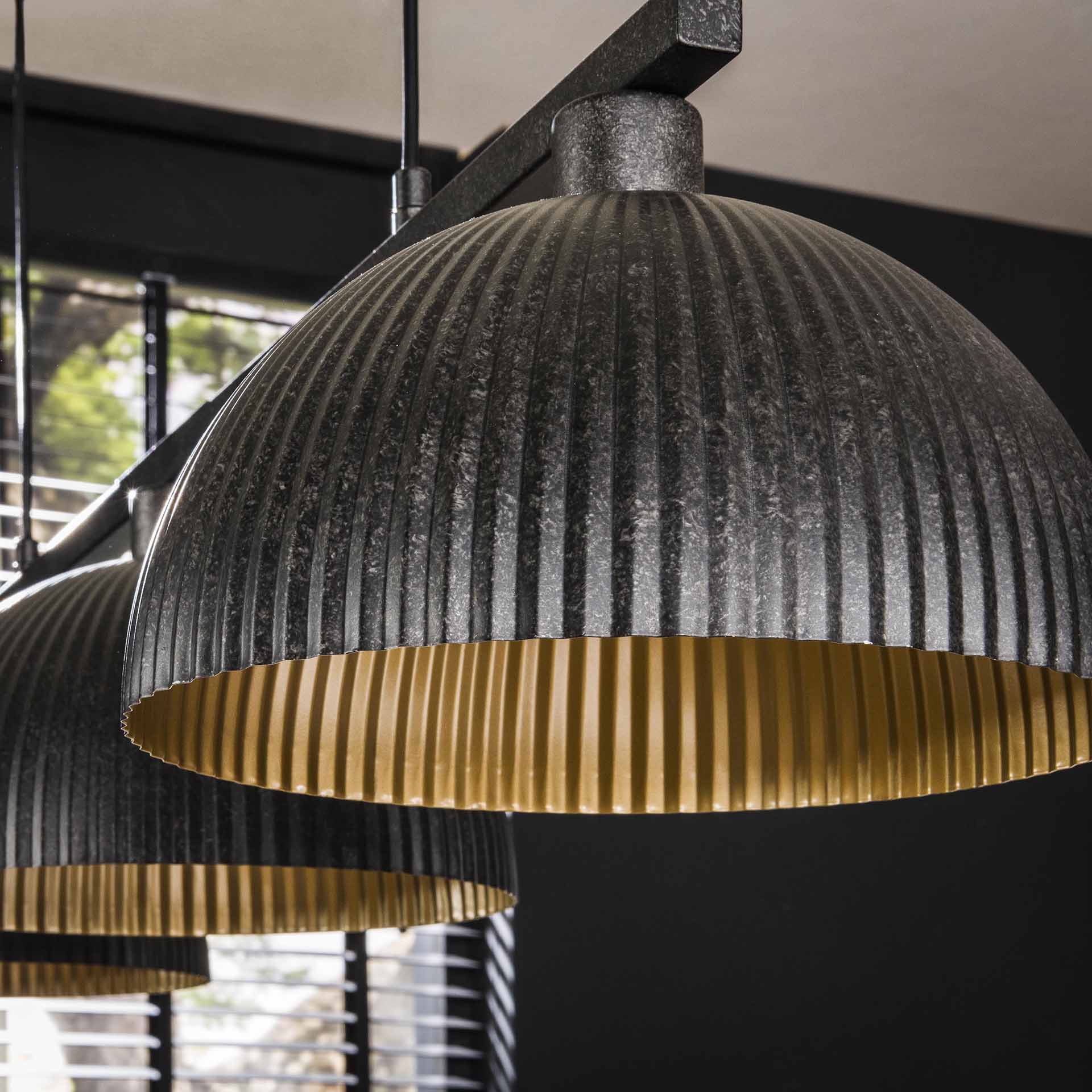 Hängelampe Halbrunde Kappe - lefurn.de