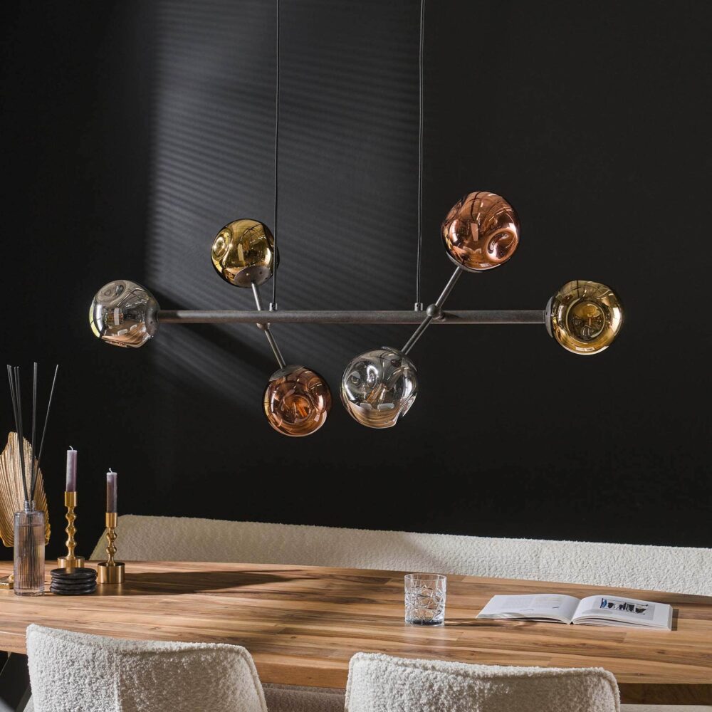 Moderne Hängelampe Molecule von lefurn.de mit eleganten, geometrischen Leuchtelementen, ideal für Wohnzimmer und Essbereich