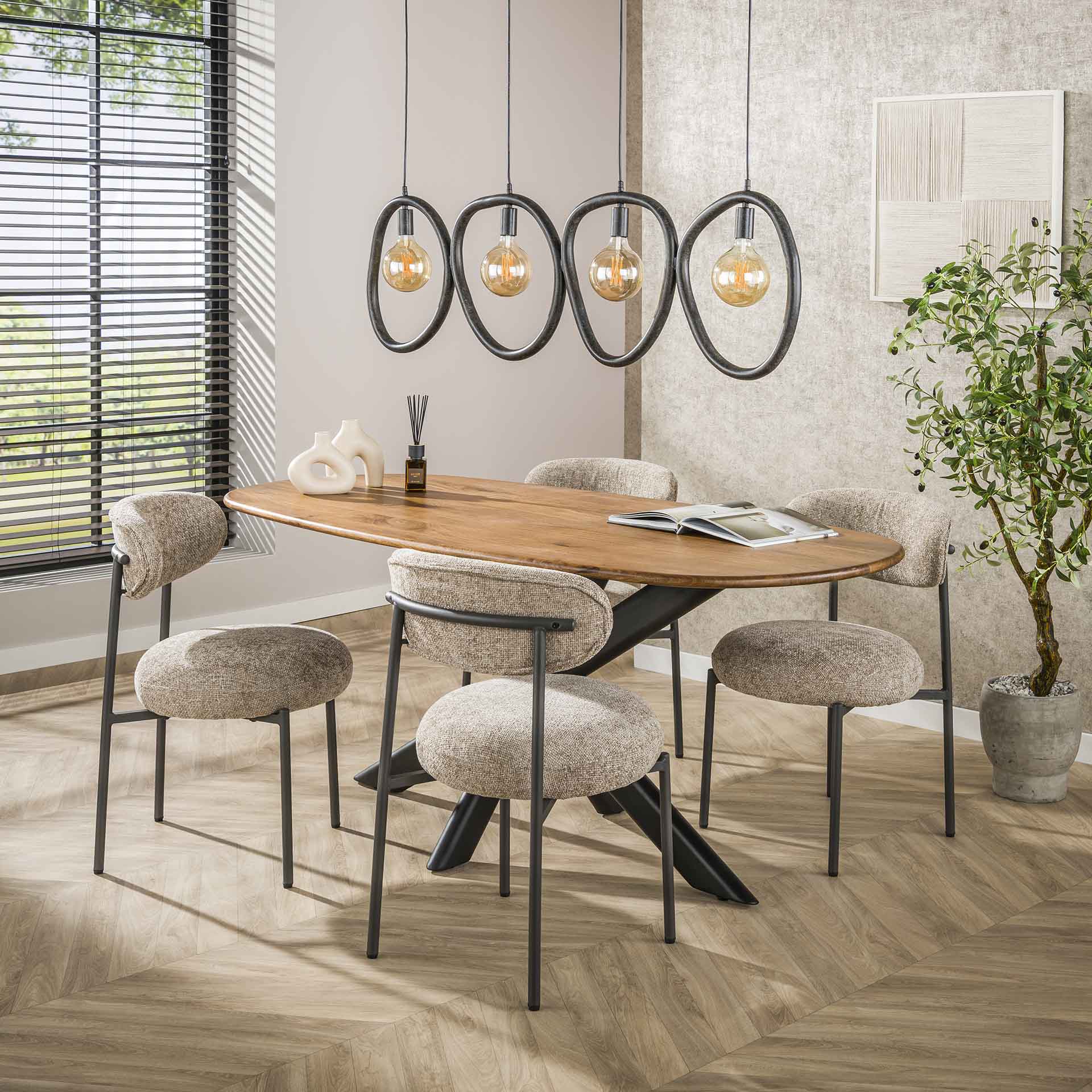 Hängelampe Pebble 4F von lefurn.de 