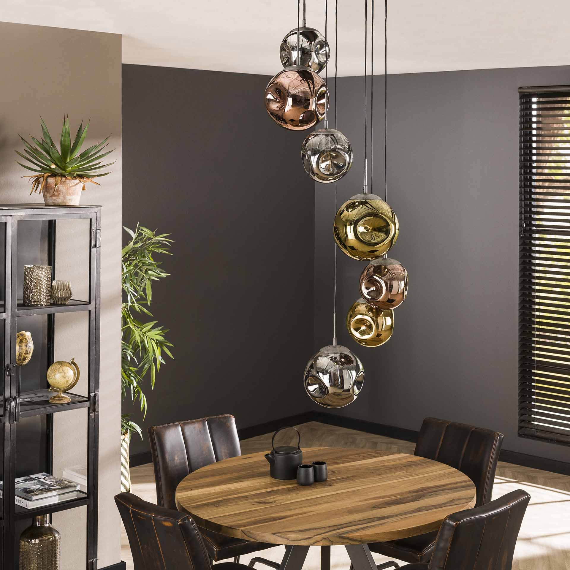 Hängelampe Stellar von lefurn.de, moderne Deckenlampe mit elegantem Design, ideal für Wohnzimmer oder Essbereich