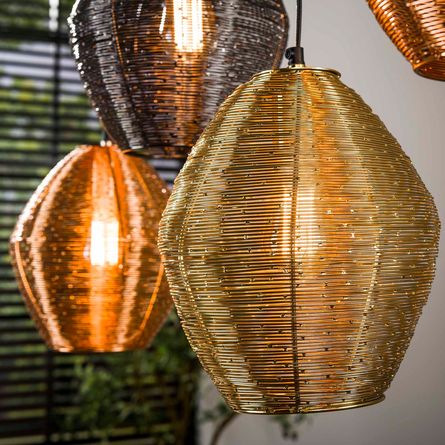 Hängelampe Web Mix von lefurn.de, moderne Hängeleuchte mit filigranen Webdesign, ideal für Wohnzimmer oder Essbereich