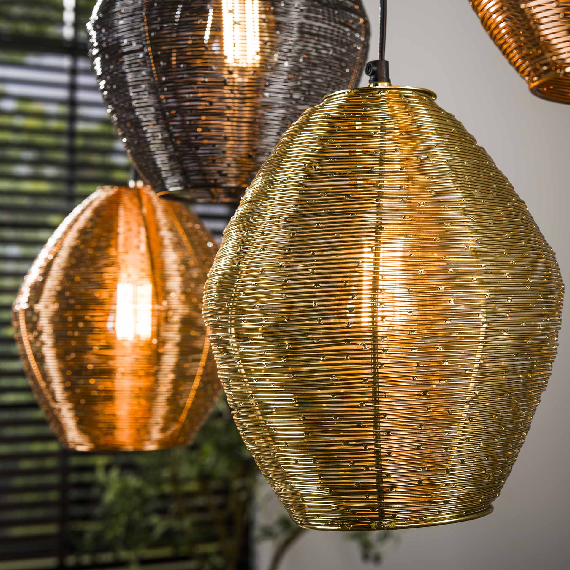 Hängelampe Web Mix von lefurn.de, moderne Hängeleuchte mit filigranen Webdesign, ideal für Wohnzimmer oder Essbereich