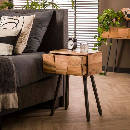 Moderner Nachtschrank Demn von lefurn.de mit Schubladen und Holzoptik, ideal für Schlafzimmer, detailreiche Nahaufnahme