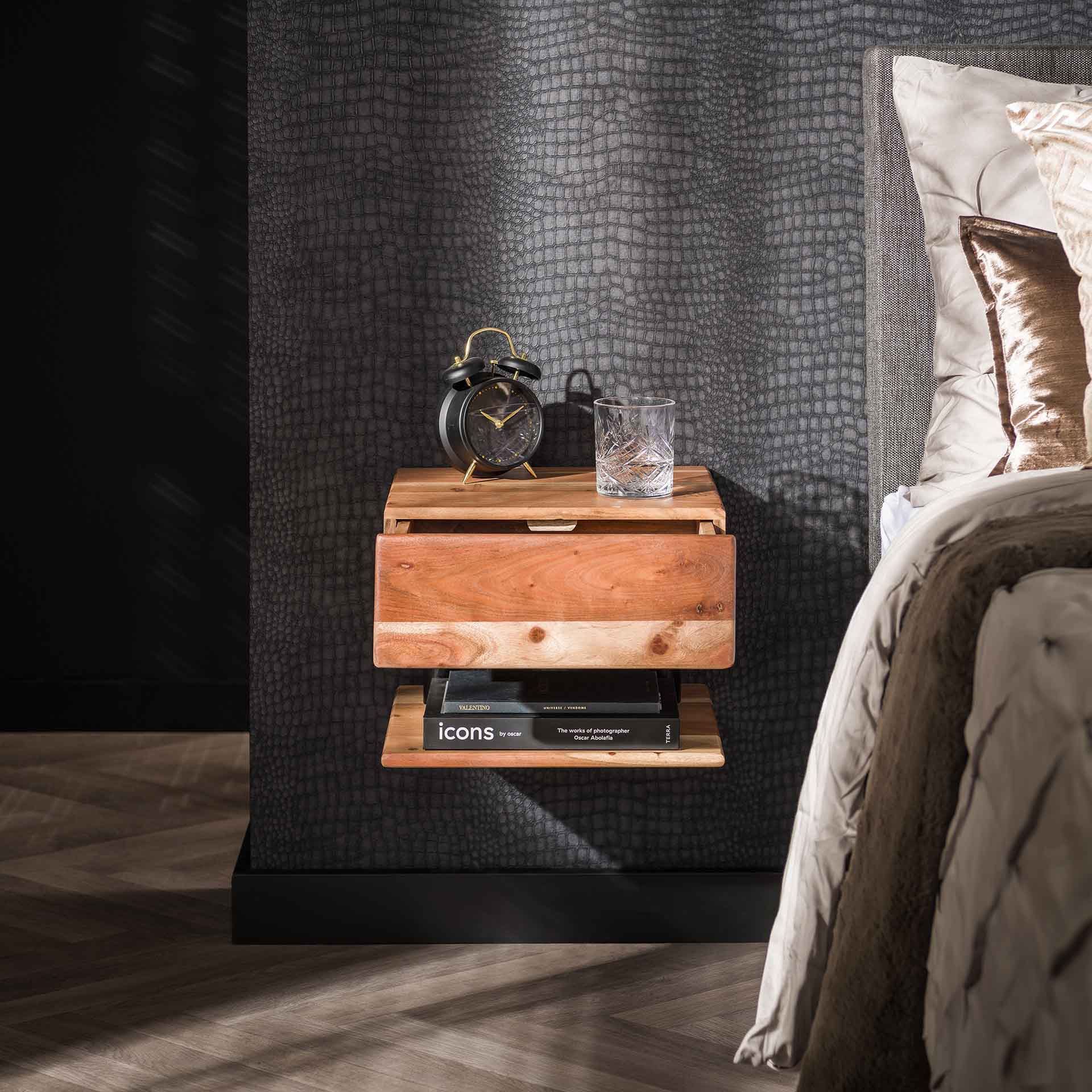 Moderner Nachtschrank von lefurn.de mit Ablagefläche und Stauraum, ideal für Schlafzimmer, in hellem Holzdesign.