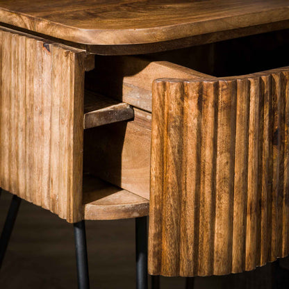 Moderner Nachtschrank Wave 1 von lefurn.de, aus Holz mit Schubladen und Ablagefläche, ideal für Schlafzimmer.