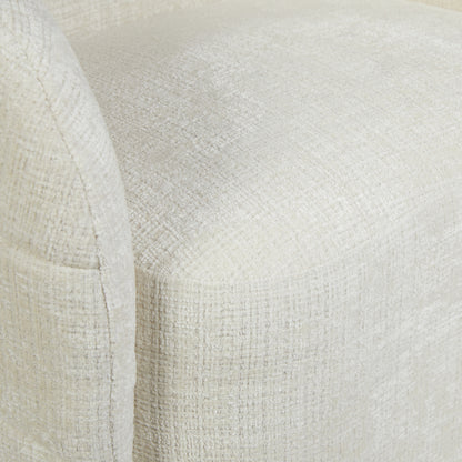 Bequemer Loungesessel Yara in Clay-Farbe von lefurn.de, gepolstert mit weichem Stoff, ideal für Entspannung und Komfort.