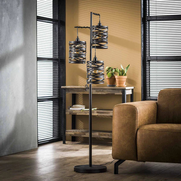 Moderne Stehlampe Spindel von lefurn.de mit elegantem Design und stabilem Stand, ideal für Wohnzimmer und Leseecken.