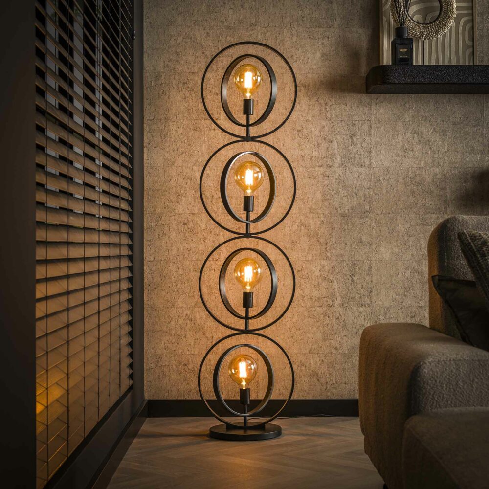 Stehlampe Turn 4L - lefurn.de