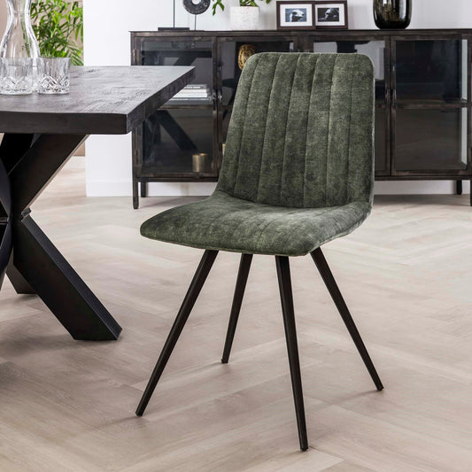 Grüner Stuhl Stitch von lefurn.de mit gepolstertem Sitz und Rückenlehne, modernes Design, ideal für Esszimmer oder Büro.