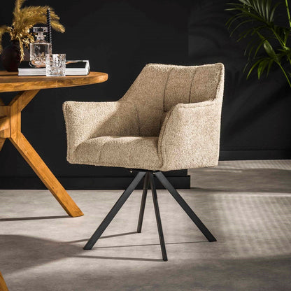 Stuhl Rina B von lefurn.de in Sandfarben mit modernem Design und bequemer Sitzfläche.