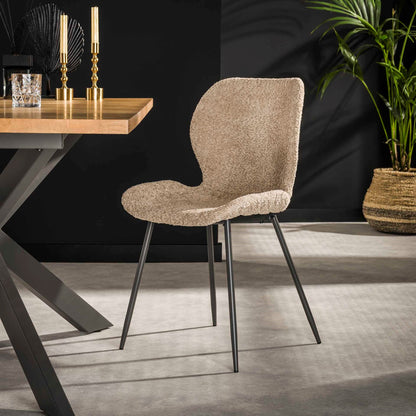 Grauer Velvet-Stuhl mit Rundrohrgestell von lefurn.de, moderne Sitzgelegenheit mit eleganter Optik.
