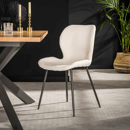 Grauer Velvetstuhl mit runden Metallrohren, moderner Designstuhl von lefurn.de, bequeme Sitzgelegenheit für Esszimmer oder Büro