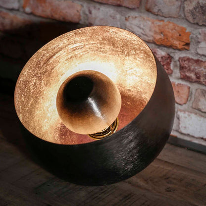 Tischlampe Korb im Nickel-Design, stilvolle Beleuchtungskorpus für Wohnzimmer, Nachttisch oder Büro, von lefurn.de