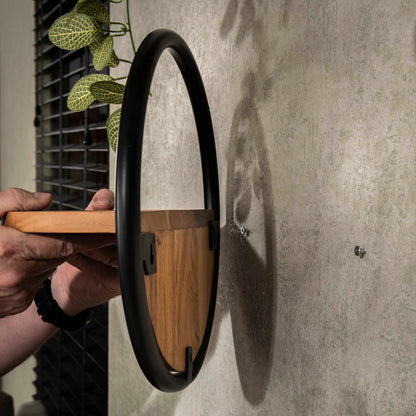 Rundes Wandregal Set von lefurn.de, stilvolles Wandregal aus Holz mit runden Ablagen für Dekoration und Stauraum.