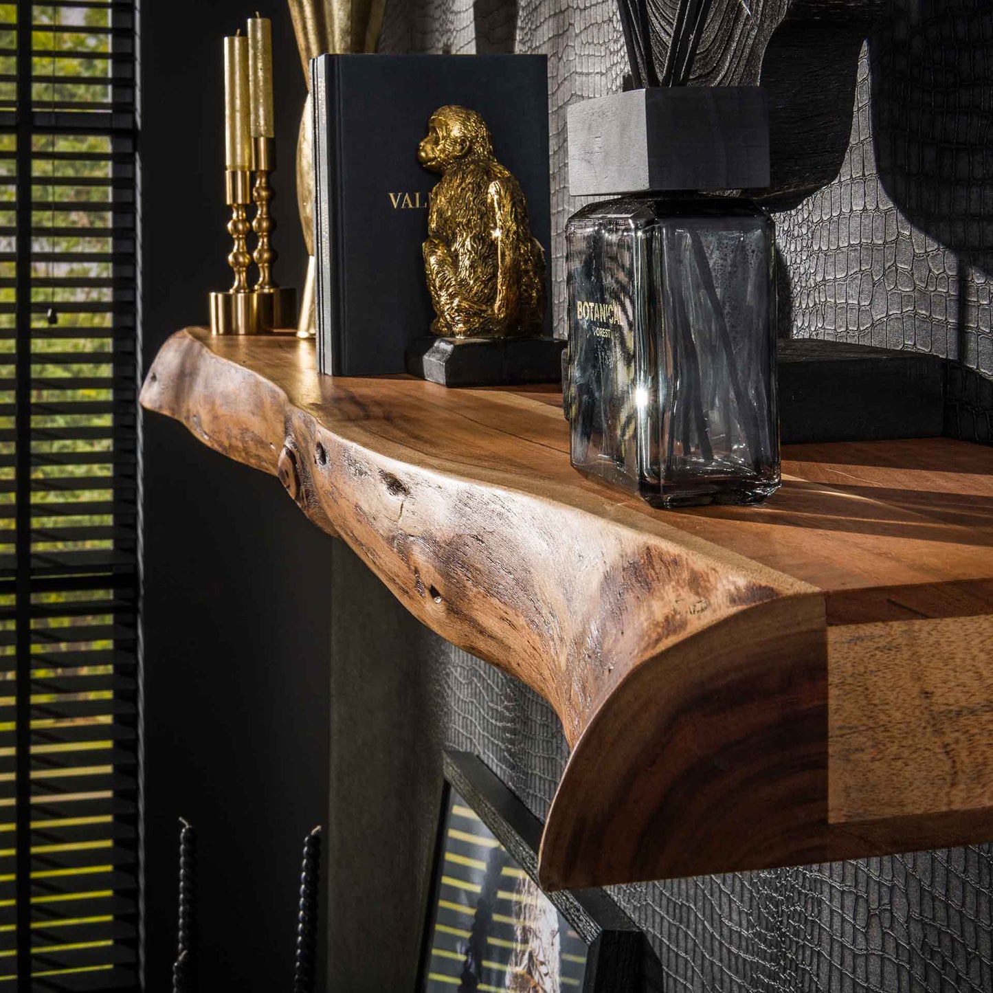 Wandregal Tree 150 von lefurn.de, modernes Wandregal mit stilvollem Design und mehreren Ablageflächen aus Holz