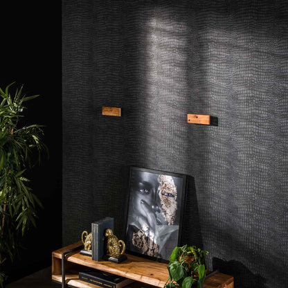 Wandregal Tree 150 von lefurn.de, modernes Holzregal mit mehreren Ablageflächen an der Wand montiert