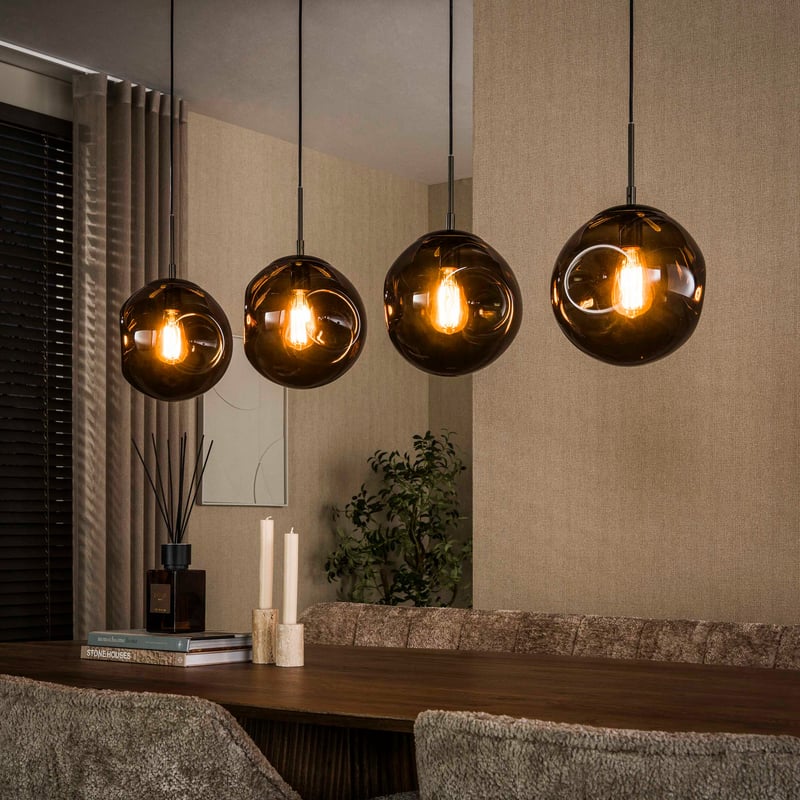 Hängelampe Stellar Sienna 4L von lefurn.de mit vier hellen Lampenschirmen, moderne Beleuchtung für Wohnräume